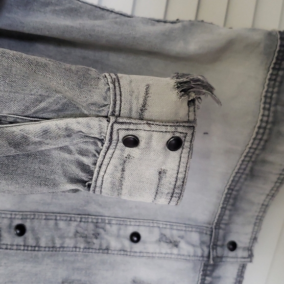 scotch & Soda Distressed Chambray Denim Jacket, Size S - Picture 6 of 16